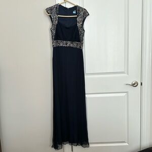 Navy blue floor length Tadashi evening dress, size 8.